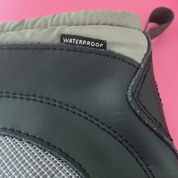 THE NORTH FACE Winter/Snow Boots - Picture 8 of 12